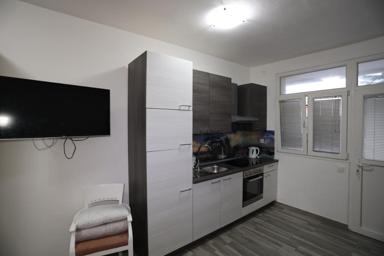 Apartment Cvjetna Rijeka Dış mekan fotoğraf